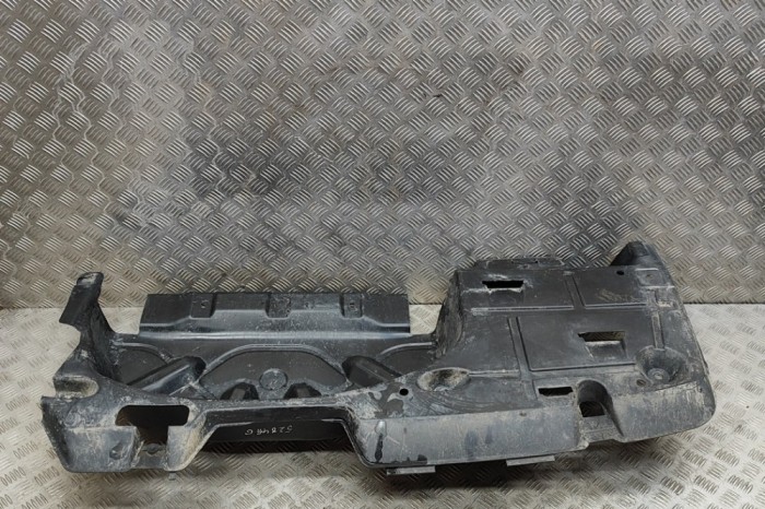Scut motor central spate VW TRANSPORTER VI T6 Furgon SGA, SGH 2022 OEM: 7LA825193D | 30042428
