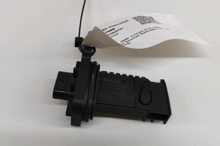 Debitmetru de aer BMW 4 Coupe F32, F82 2015 OEM: 7602038,0280218266 30437688