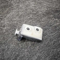 Suport far dreapta OPEL ASTRA J 2011 OEM: 13256261 | 3249071