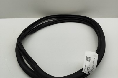 Garnitura ușă dreapta spate AUDI A6 C8 Avant 4A5 2024 OEM: 4K9833721 | 31303166 foto