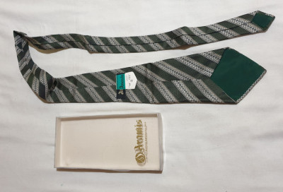 ARAMIS cravata din matase naturala NEFOLOSITA obiect vechi Made in Romania 1975 foto