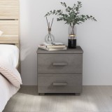 Cumpara ieftin Noptiera &quot;HAMAR&quot;, gri deschis, 40x35x44,5 cm, lemn masiv de pin