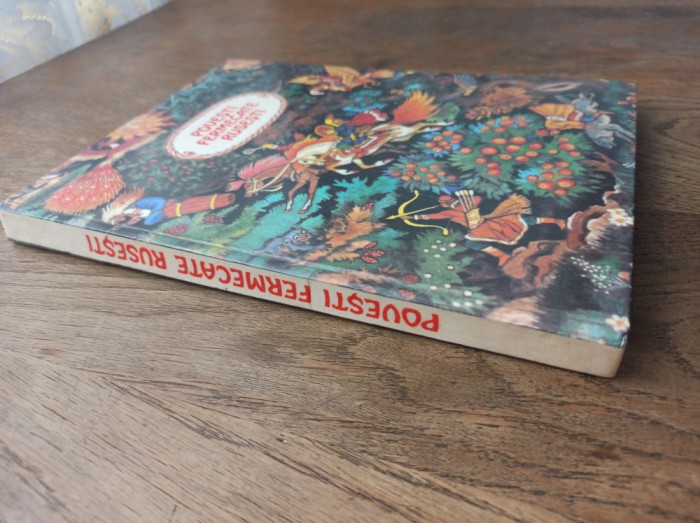 POVESTI FERMECATE RUSESTI, 1990