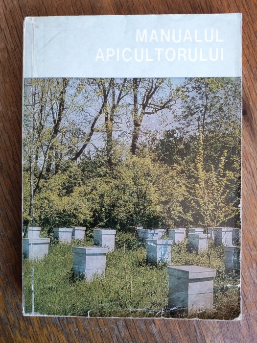 Manualul apicultorului - V. Harnaj , 1979 / R3P1F