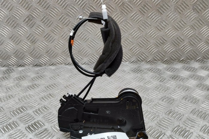 &Icirc;ncuietoare ușă st&acirc;nga față HONDA CIVIC X Hatchback FC_, FK 2021 OEM: 72151-TBA-A020-M1 27524294
