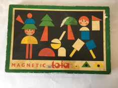 Joc vechi Cehoslovacia Magnetic Toia, puzzle lemn, tabla magnetica foto