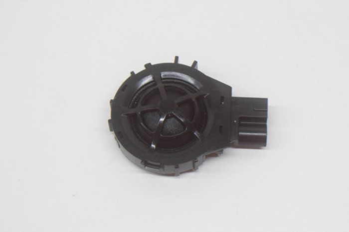 Difuzor ușă dreapta față AUDI Q3 F3 2019 OEM: 83A035398 13248187