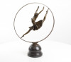 Dansatoare cu cercul - statueta din bronz pe soclu din marmura BJ-48, Nuduri