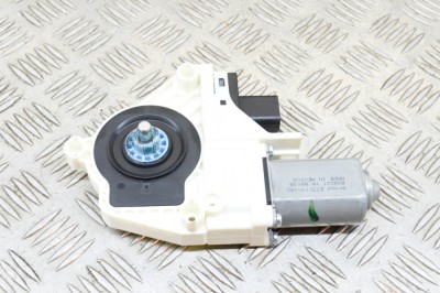 Motor macara geam ușă st&amp;acirc;nga față TESLA MODEL Y 2020 OEM: E66963-100 13841672 foto