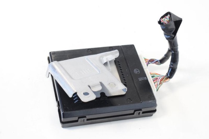 Alt modul de control SUBARU OUTBACK BS 2015 OEM: 231300-2022,88801AL021 10045534
