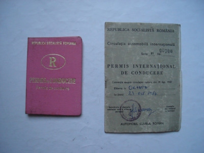 Permis de conducere si permis international de conducere RSR, pe acelasi nume foto