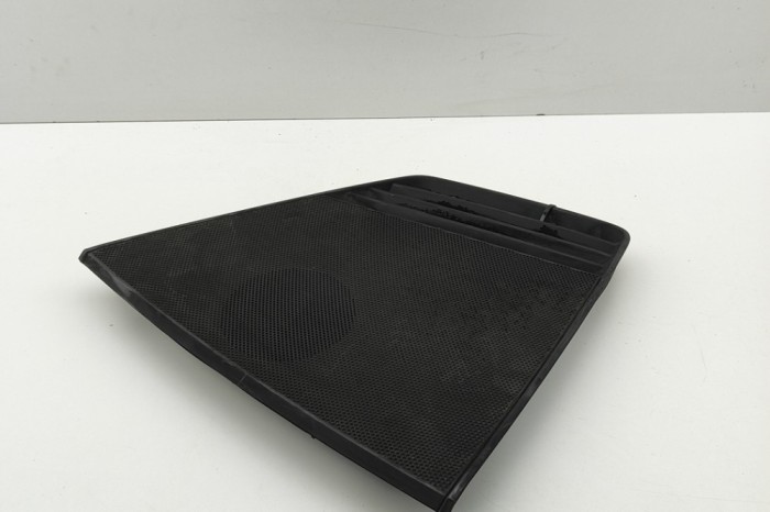 Capac difuzor AUDI E-TRON GT 2022 OEM: 4J3858189A | 30907918