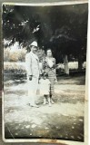 Foto 1937 la Targsorul Nou / Aricestii Rahtivani / Prahova / Maria si Mihai Antonescu, alaturi de fiica lor Ligia / tip CP / istorie locala