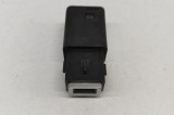 USB PEUGEOT 2008 II 2021 OEM: 98217039DX,9824334377 28136581