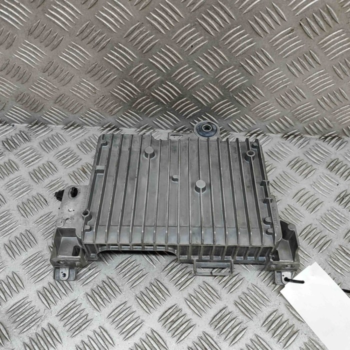 Modul de confort TESLA MODEL Y 2021 OEM: 1583991-10-C 30617298