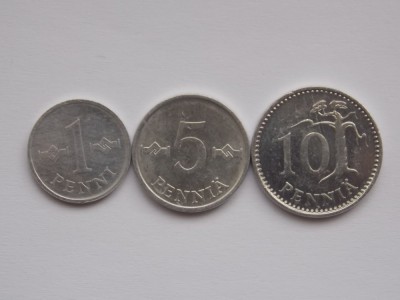 LOT 3 MONEDE 1,5,10 pennia Finlanda foto