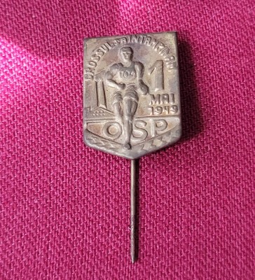 Insigna 1 mai OSP foto