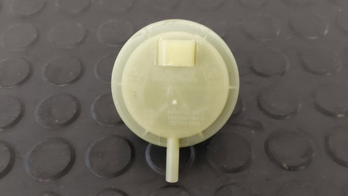 Presostat Masina de spalat WHIRLPOOL FSCR 90425 / R30