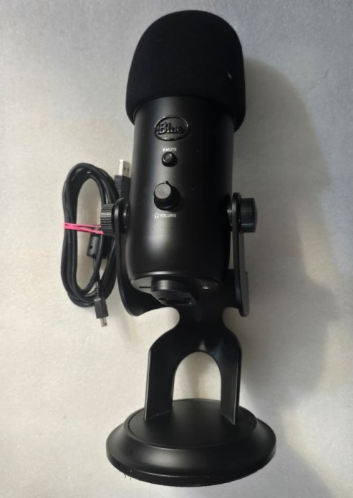 Microfon Profesional Blue Yeti USB, PC &amp; Mac, Gaming, Podcast, Streaming, Recording, Multi-Pattern, Blackout