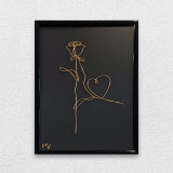 Trandafir cu inimioara, tablou fir continuu de sarma placata cu aur, 16&times;21 cm