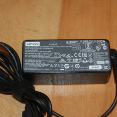 Incarcator Laptop LENOVO 20V 2.25A 45W model ADLX45NCC3A MUFA 4.0*1.7 MM