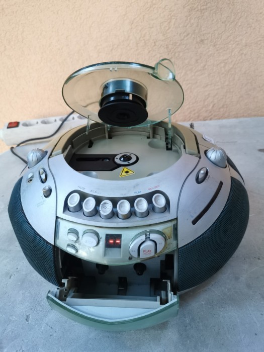 radiocasetofon cd player, aparate radio casetofon defecte ptr piese, PRET BUCATA