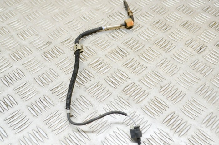 Senzor de temperatură MERCEDES-BENZ E Cabrio A207 2014 OEM: A0009056804,HT0002 15044594