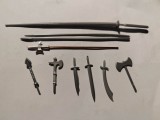 bnk jc Arme pentru figurine cavaleri - lot 10 diferite - Timpo Britains etc