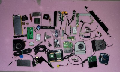 lot 50 de piese si componente diverse laptop - foto