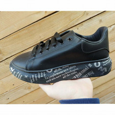 Sneakers Barbati MBrands cu talpa flexibila, din piele ecologica, negru cu scris argintiu - 39 foto