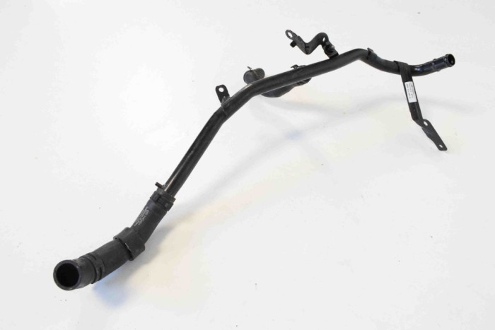 Furtun de lichid de răcire VW SHARAN 7N1, 7N2 2010 OEM: 5N0121064J 10011379