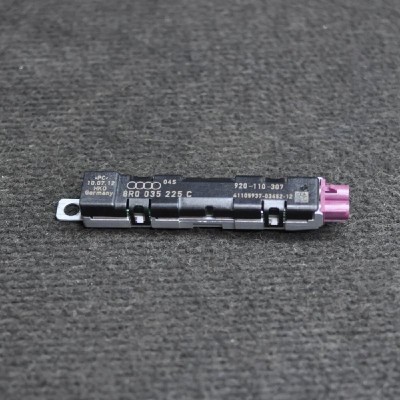 Amplificator de antena AUDI Q5 8R 2012 OEM: 8R0035225C 1753536 foto