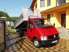 Camioneta basculabila foto