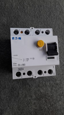 INTRERUPTOR AUT. DIFERENTIAL RCD TETRAPOLAR MODEL PF6-25/4/003 COD EATON 286504 foto