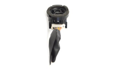 Difuzor ușă dreapta față TOYOTA COROLLA Verso ZER_, ZZE12_, R1_ 2008 OEM: 86160-02700 | 12238051 foto