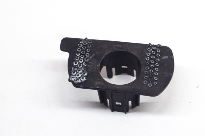 Suport senzor de parcare TESLA MODEL 3 2021 OEM: 120977 17172959