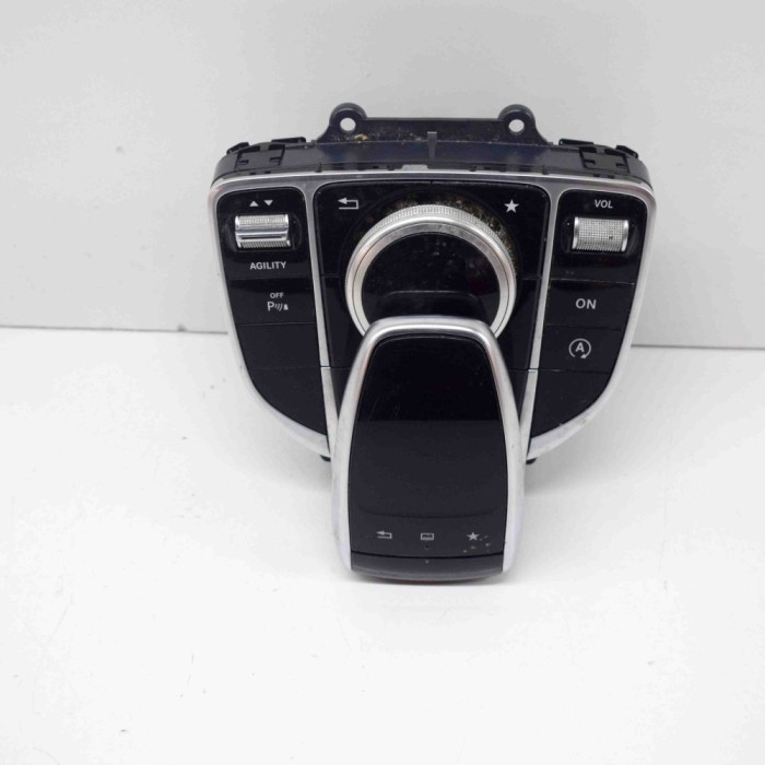 Comutator de control navigație MERCEDES-BENZ C W205 2015 OEM: A2059008918,A2059009014,A2059025103,A2059012307,A2C96561000,3462.0401-02,A2059055603,A20