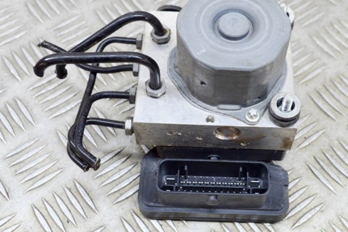 Pompa ABS MERCEDES-BENZ A W176 2016 OEM: 0265956296,A0004311500,2265106513,0265256538 17806768