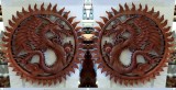 Set de 2 superbe aplice de perete din lemn masiv de suar sculptate manual