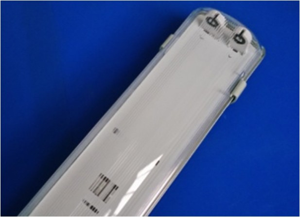 Corp pentru tub LED T8 60cm. COD: CT860 ManiaCars