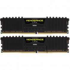 CR DDR4 16GB 3000 CMK16GX4M2B3000C15 foto