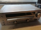 Amplificator kenwood KRF V 5200 D , defect , urme de utilizare