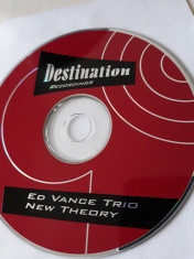 ED VANCE TRIO - NEW THEORY - CD foto