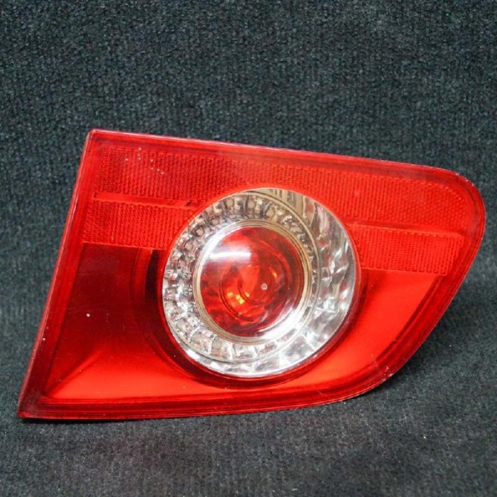 Lampa haion dreapta VW PASSAT B6 3C2 2006 OEM: 3C9945094A 1215468