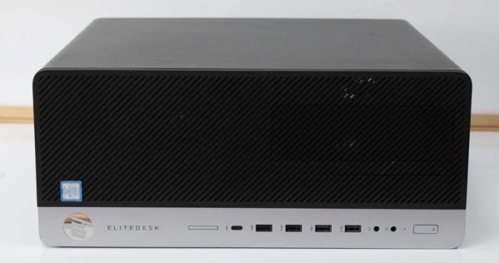 HP EliteDesk 800 G4 TWR 1060 3 GB