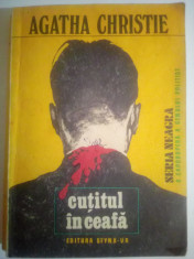 Cutitul in ceafa, Agatha Christie foto