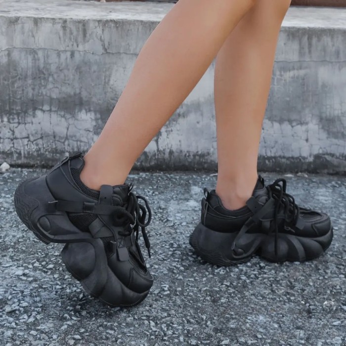 Sneakers dama negri, design futurist, talpa chunky - 39