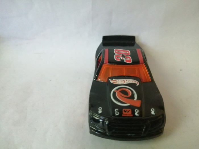 bnk jc Hot Wheels Circle Trucker