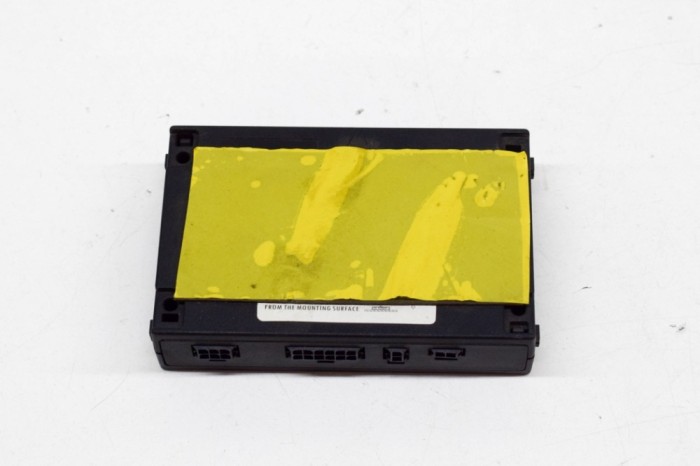 Modul de control Bluetooth PORSCHE BOXSTER 986 2003 OEM: HF850,IHDT6EQ1,109O-6EQ1 | 13920737