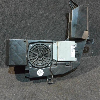 Subwoofer AUDI A4 8EC, B7 2005 OEM: 8E9035382D01S8E9035223D 1784055 foto